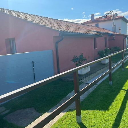 La Casina Βίλα Oviñana Εξωτερικό φωτογραφία